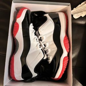 Jordan 11 retro lows Concord Bred